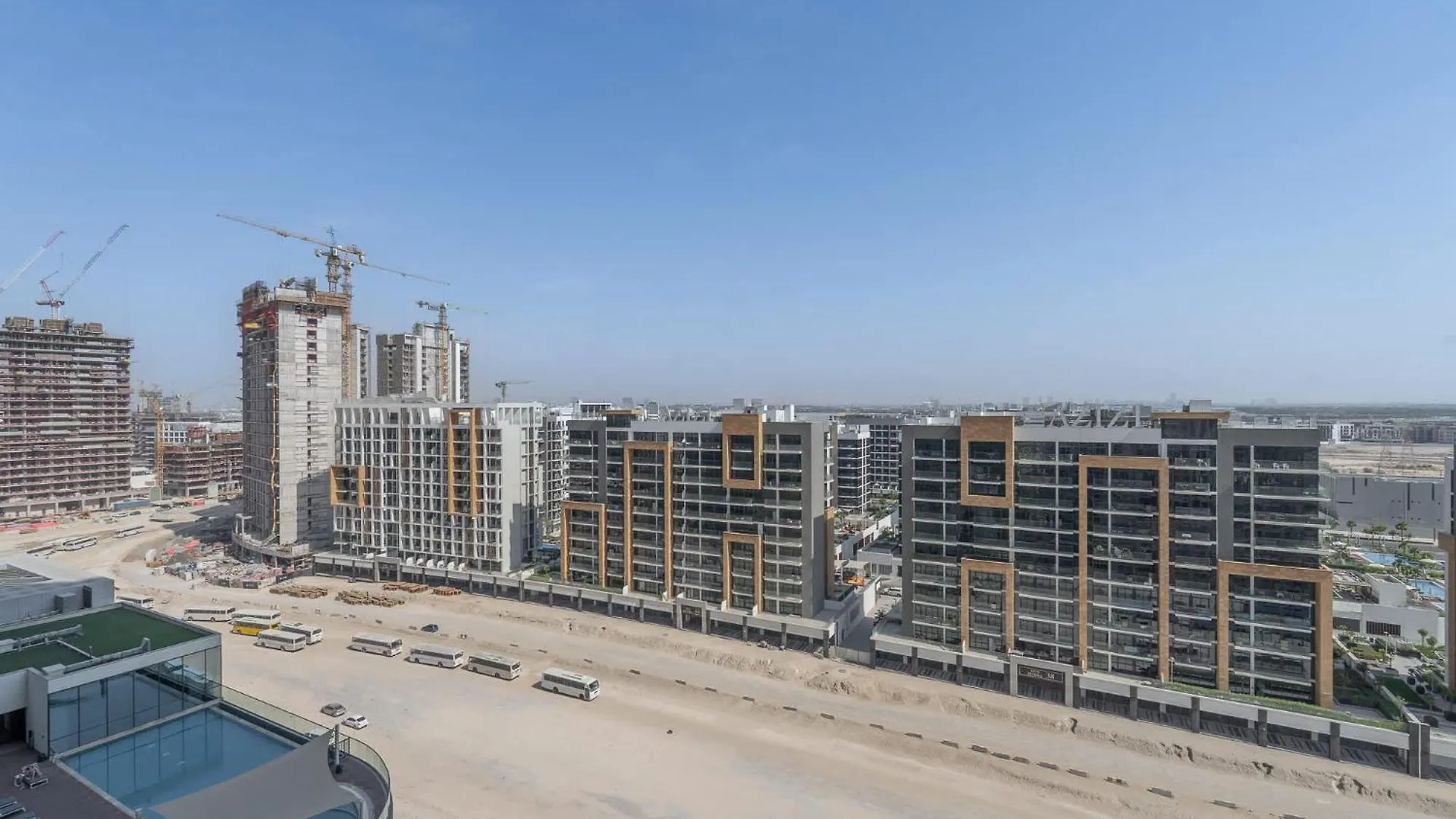 Refined Urban Living 1 Bebdroom At Sobha Waves Grande Dubai Apartment